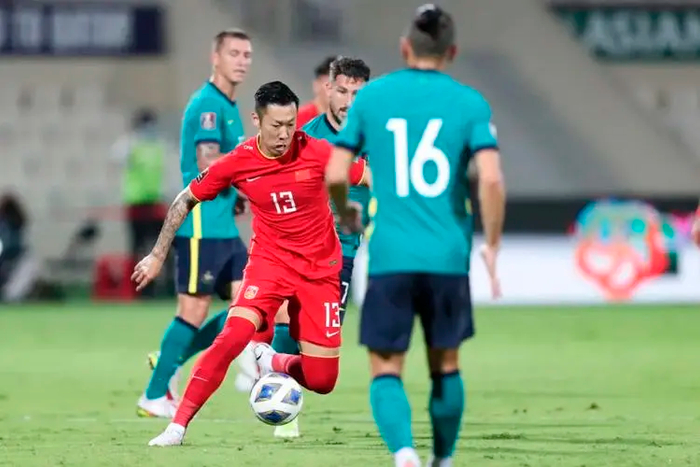 开云登录入口包含转折点塞维利亚战术微调，中超清晨攻防权衡，质疑声仍在，资深球员宣示担当的词条